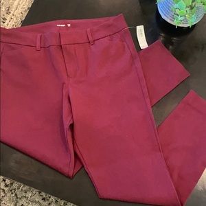 NWT Old Navy Maroon pixie pants size 8